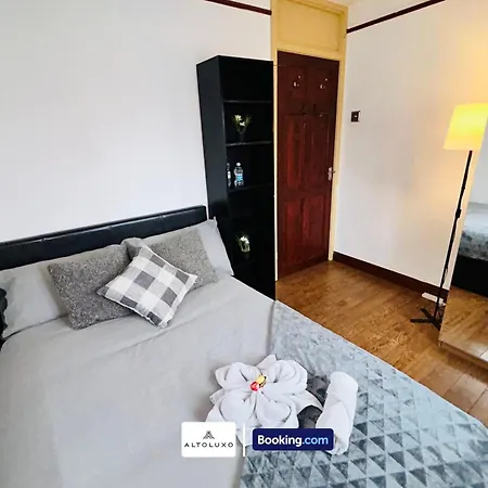 Nyaraló The European Classic 3Br By Altoluxo Short Lets & Serviced Accommodation With Free Wifi & Parking *